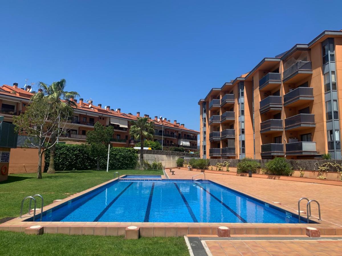 Apartment Santa Cristina Lloret de Mar Bagian luar foto